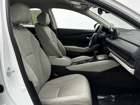 Used 2025 Honda Accord LX image 33