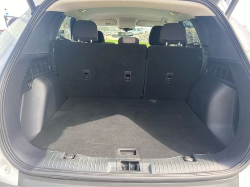 Used 2022 Ford Escape SE w/ Convenience Package AWD/4WD image 9