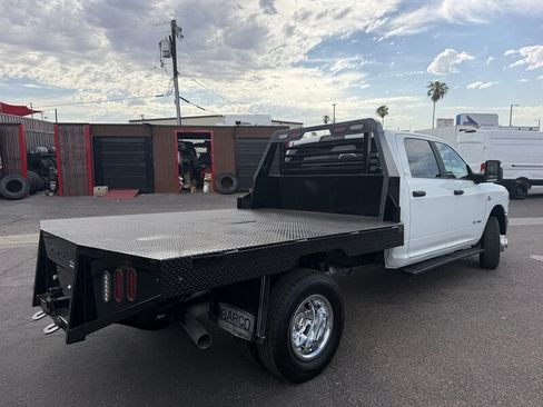Used 2024 RAM 3500 SLT w/ Quick Order Package 2YG SLT AWD/4WD image 3