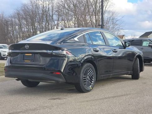 New 2026 Nissan Sentra SV w/ Floor Mat Package FWD image 19