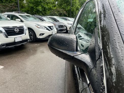 Used 2013 Honda CR-V LX image 36