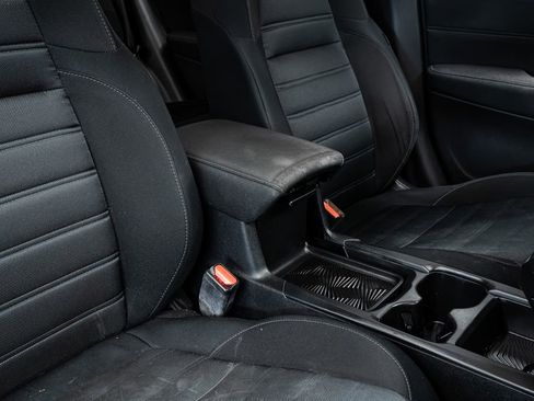 Used 2018 Honda CR-V EX image 21