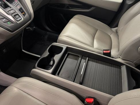 Used 2020 Honda Odyssey EX-L image 16