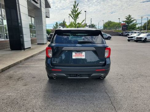 Used 2023 Ford Explorer XLT w/ Equipment Group 202A AWD/4WD image 28