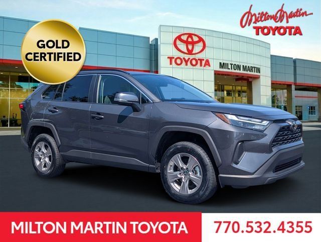 Certified 2025 Toyota RAV4 XLE FWD image 1