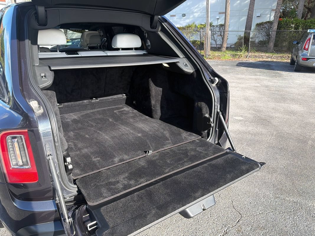 Used 2019 Rolls-Royce Cullinan AWD/4WD image 27