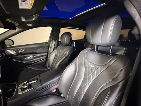 Used 2018 Mercedes-Benz Maybach S 650 image 18