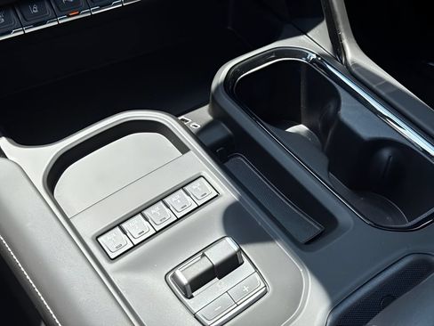 New 2026 GMC Sierra 2500 AT4X AWD/4WD image 15