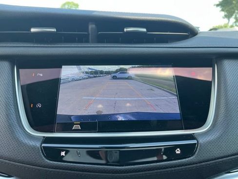 Used 2025 Cadillac XT5 Premium Luxury FWD image 26