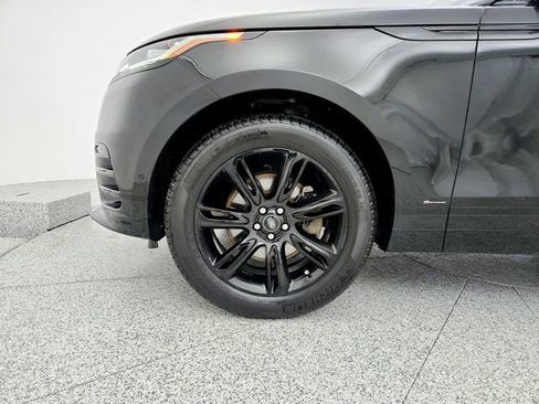 Used 2021 Land Rover Range Rover Velar R-Dynamic S image 27