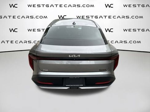New 2025 Kia K4 LXS image 5