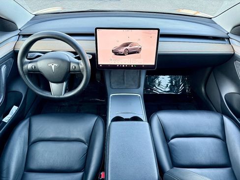 Used 2022 Tesla Model 3 RWD image 9