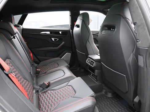 Used 2024 Lamborghini Urus S image 31