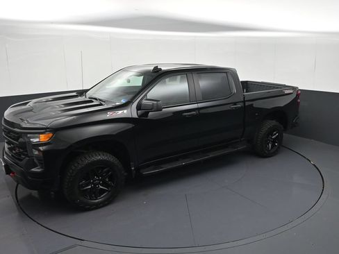 Used 2024 Chevrolet Silverado 1500 Custom Trail Boss AWD/4WD image 22