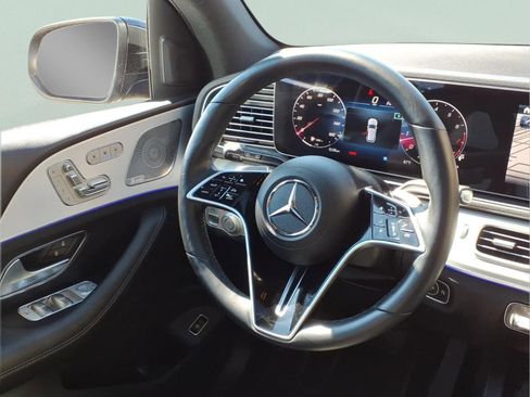 Used 2025 Mercedes-Benz GLE 350 4MATIC image 17