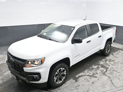 Used 2022 Chevrolet Colorado Z71 w/ Safety Package image 23