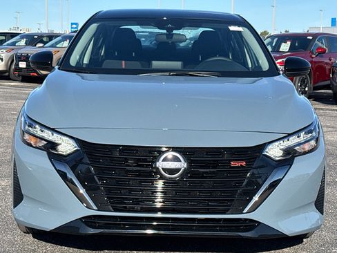 New 2025 Nissan Sentra SR image 3