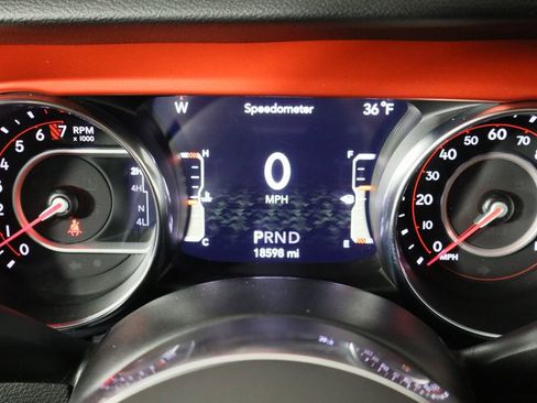 Used 2022 Jeep Wrangler Unlimited Rubicon image 11