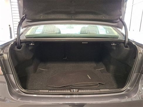 Certified 2025 Subaru Legacy Premium image 27