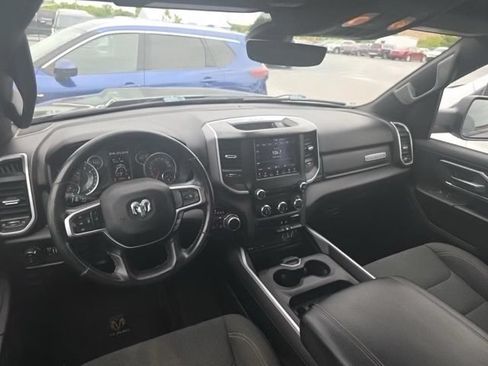 Used 2019 RAM 1500 Big Horn AWD/4WD image 9