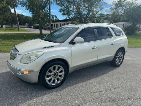 Used 2011 Buick Enclave CXL w/ LPO, Cargo Convenience Pkg AWD/4WD image 10