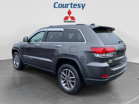Used 2020 Jeep Grand Cherokee Limited w/ Premium Lighting Group AWD/4WD image 3