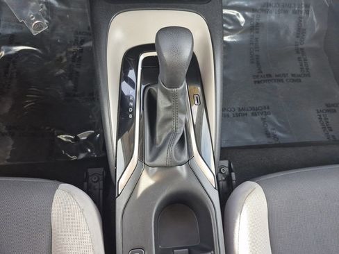 Used 2024 Toyota Corolla LE image 9