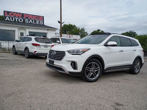 Used 2017 Hyundai Santa Fe Limited FWD image 1