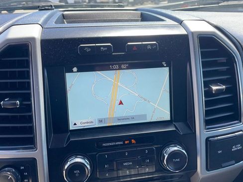 Used 2017 Ford F150 Lariat AWD/4WD image 11