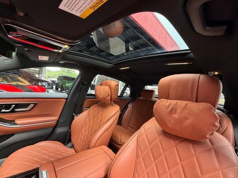 Used 2023 Mercedes-Benz S 580 4MATIC Sedan image 32