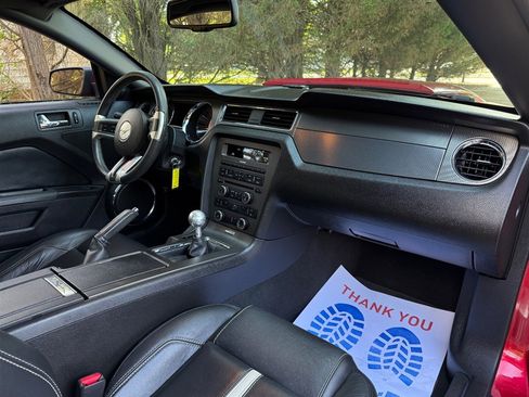 Used 2010 Ford Mustang GT Premium image 51