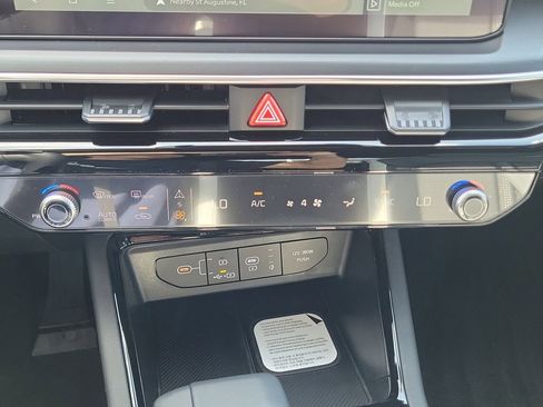 New 2026 Kia K5 GT-Line w/ GT-Line Premium Package FWD image 32