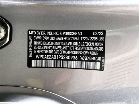 Used 2023 Porsche 718 Cayman GT4 RS image 33