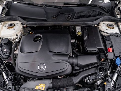 Used 2019 Mercedes-Benz CLA 250 4MATIC image 29