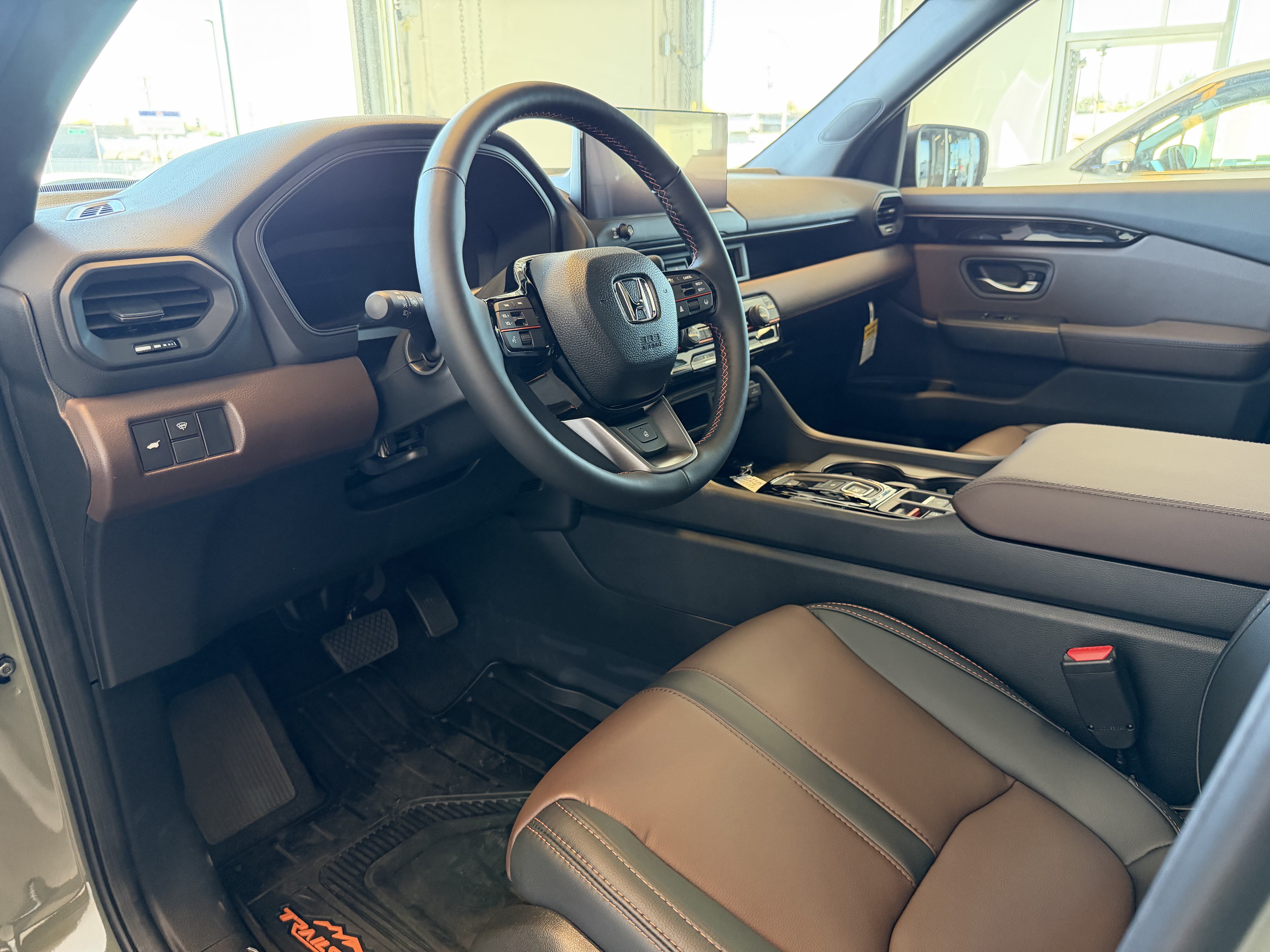 New 2026 Honda Pilot TrailSport image 7