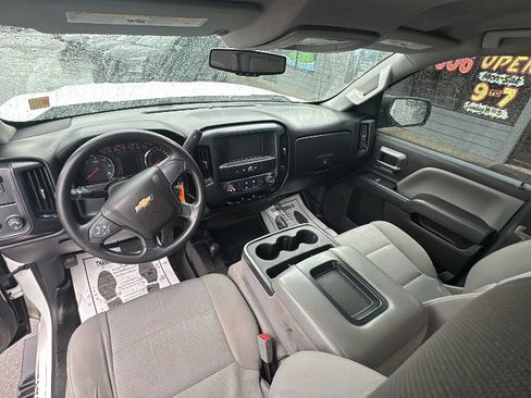 Used 2018 Chevrolet Silverado 1500 W/T w/ WT Convenience Package image 9