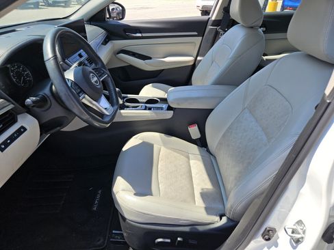 Used 2023 Nissan Altima 2.5 SL AWD/4WD image 7
