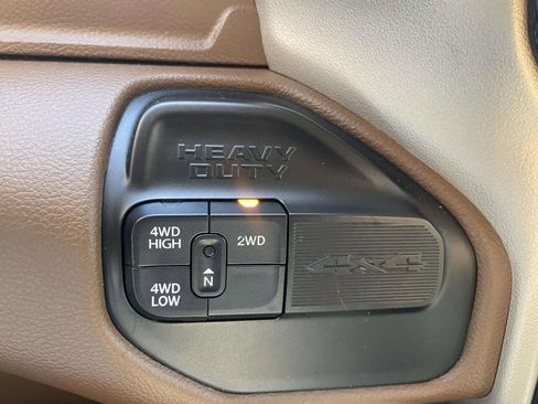 Used 2021 RAM 3500 Laramie AWD/4WD image 24