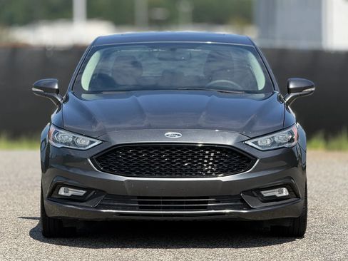 Used 2017 Ford Fusion Titanium FWD image 5