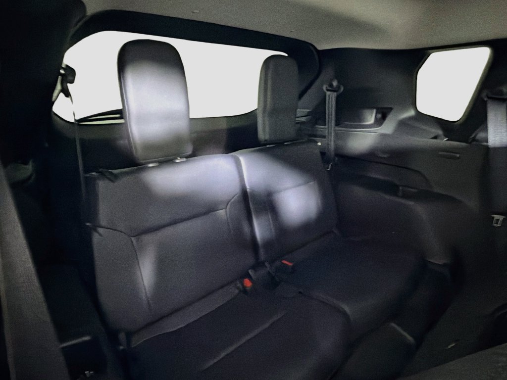 Used 2025 Mitsubishi Outlander SE AWD/4WD image 29