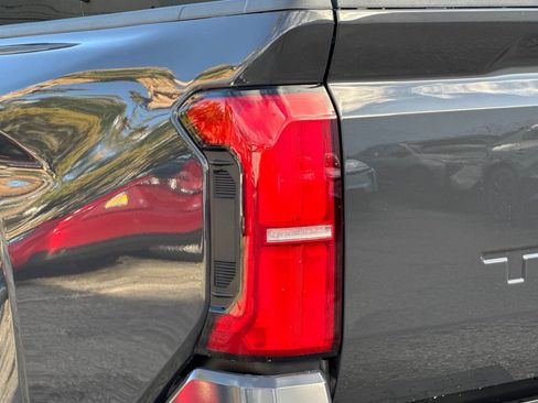 New 2026 Toyota Tacoma SR5 image 31