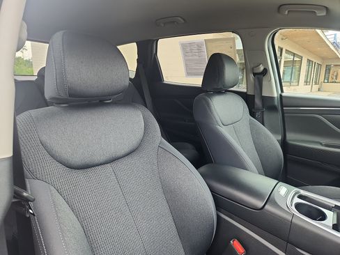 Certified 2023 Hyundai Santa Fe SE AWD/4WD image 32