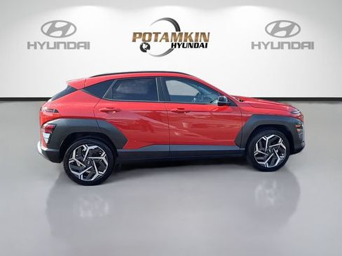 Used 2026 Hyundai Kona SEL Premium FWD image 4
