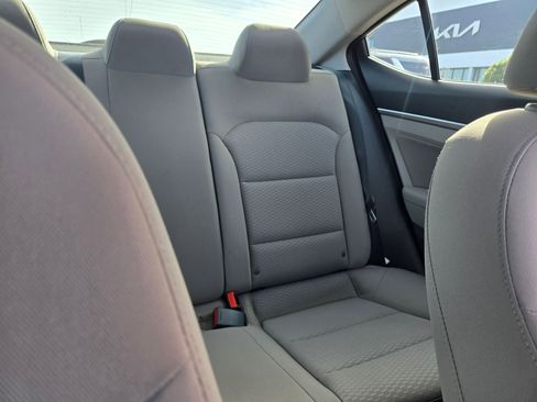 Used 2020 Hyundai Elantra SEL w/ Cargo Package (C1) image 12