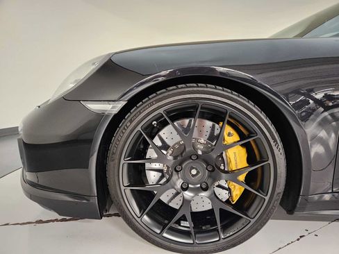 Used 2014 Porsche 911 Turbo S AWD/4WD image 10