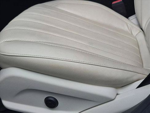 Certified 2020 Mercedes-Benz E 350 Sedan image 5