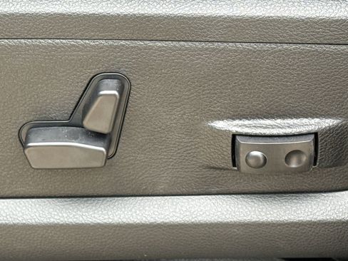 New 2026 RAM 2500 Laramie w/ Night Edition AWD/4WD image 22