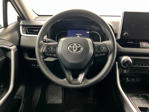 Used 2024 Toyota RAV4 LE image 13