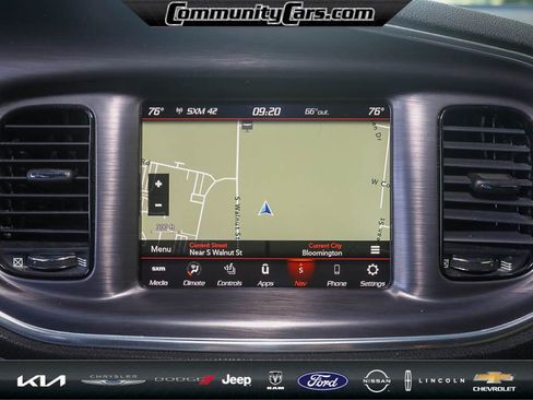 Used 2018 Dodge Charger R/T w/ Beats Audio Group image 18