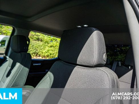 Used 2021 Chevrolet Silverado 1500 Custom Trail Boss AWD/4WD image 18